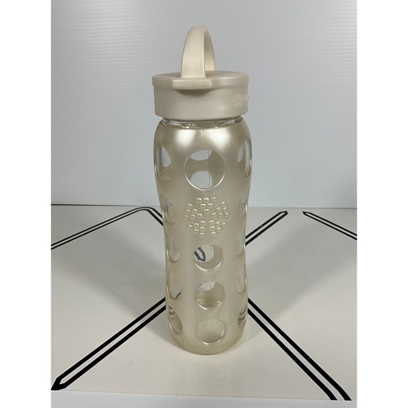 Lifefactory Glass Water Bottle Pearl White Silicone Sleeve Handle 22oz - Picture 2 of 10
